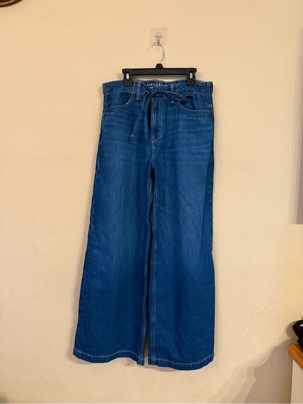 American Eagle Sydney Sweeney Dreamy Drape Super High-Waisted Baggy Wide Leg Jea